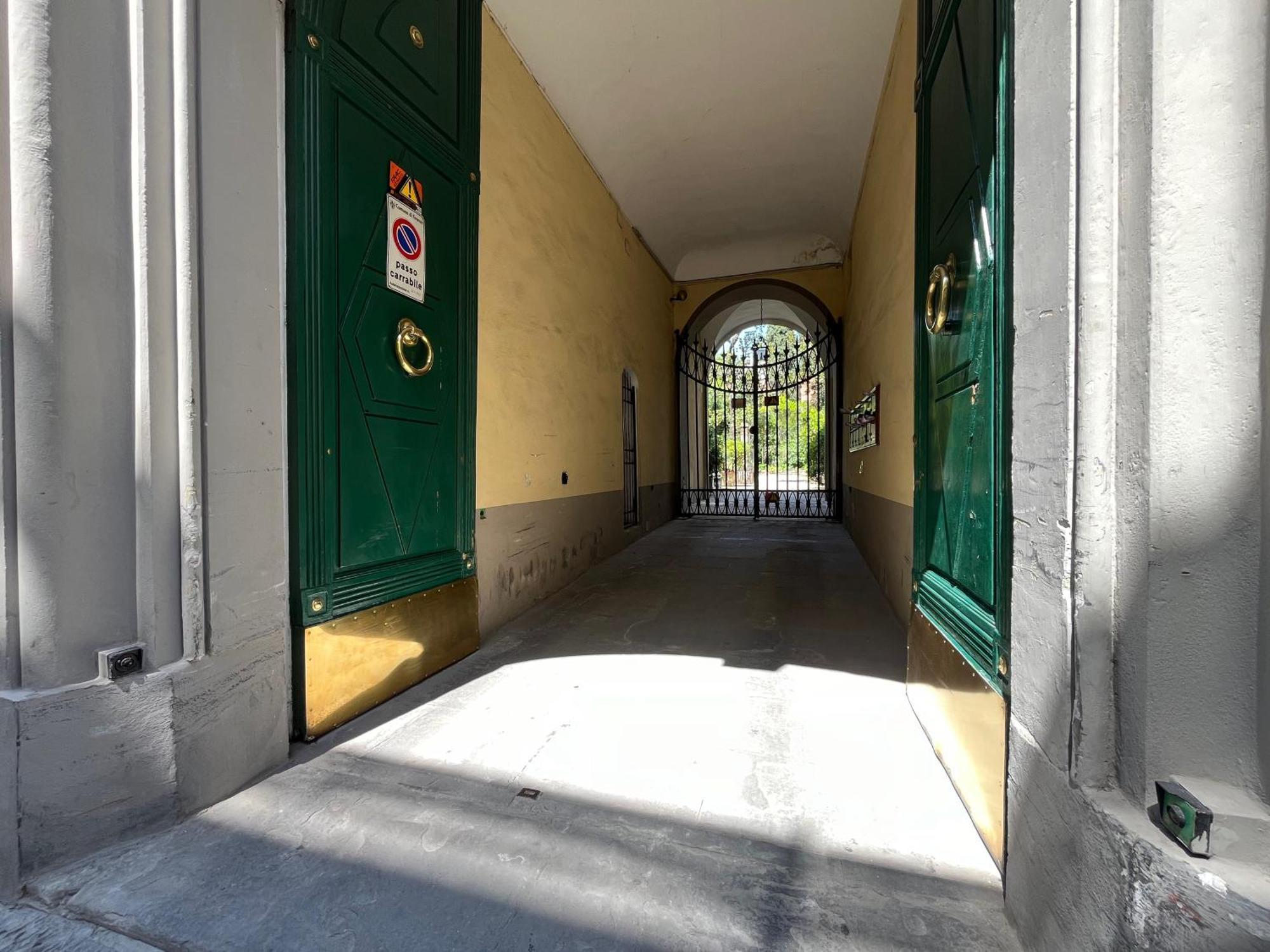 Apartment Pinti